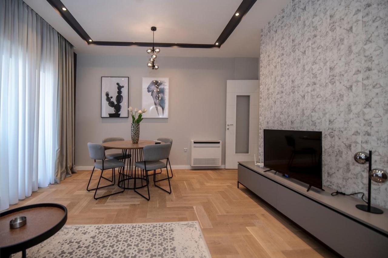 Apartment Aloha トレビニエ エクステリア 写真